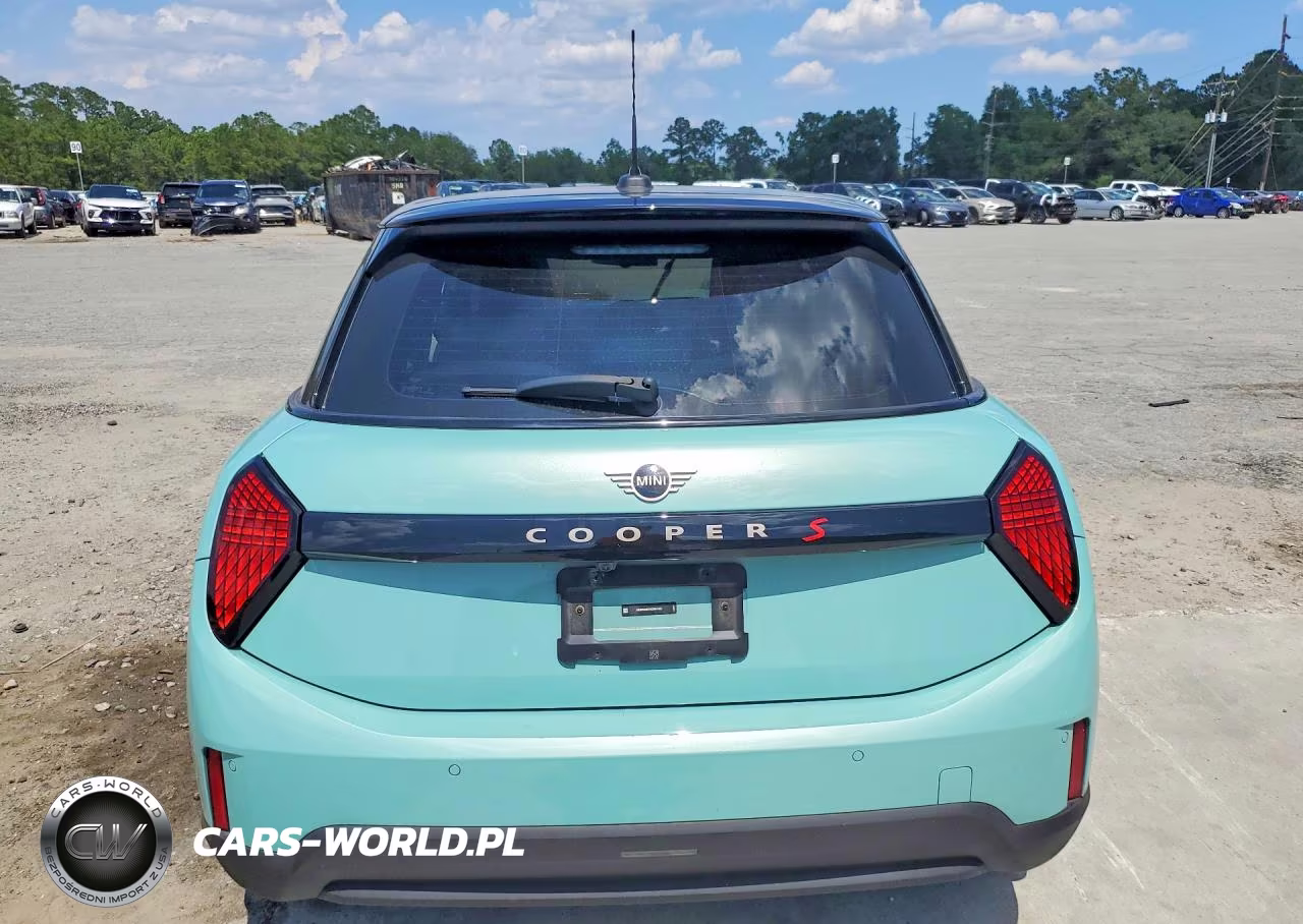 2025 Mini Cooper S VIN:WMW53GD04S2W47800 - 6