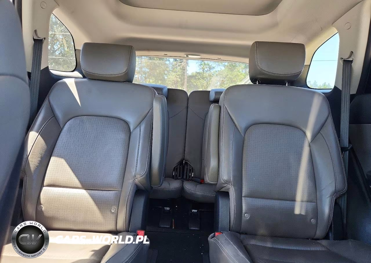 2013 Hyundai Santa Fe Limited VIN:KM8SRDHF8DU000577 - 10