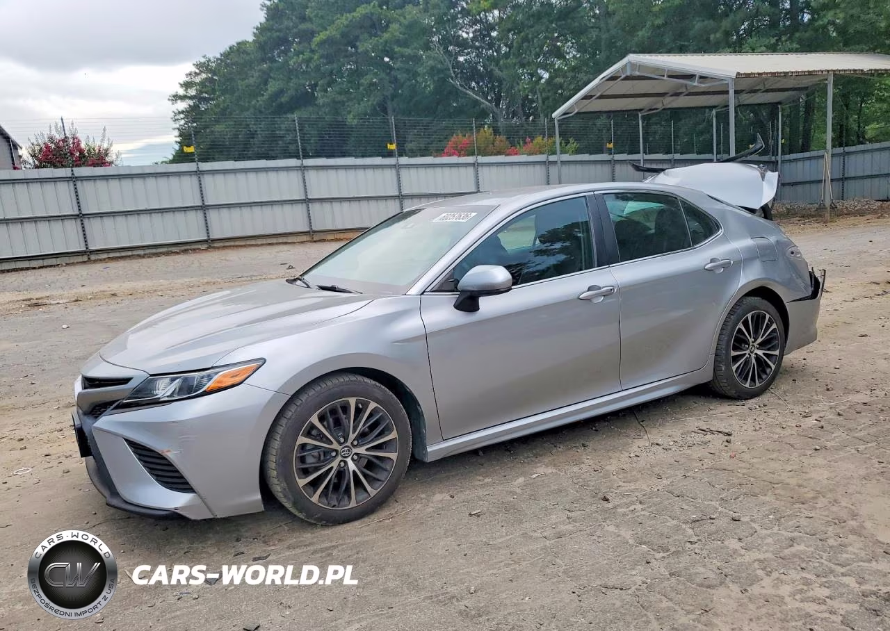 2018 Toyota Camry Se – zdjęcie 1 z 12