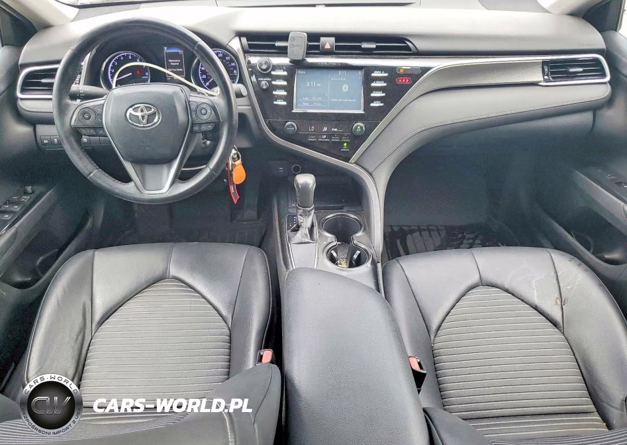 2018 Toyota Camry Se VIN:4T1B11HKXJU087123 - 8