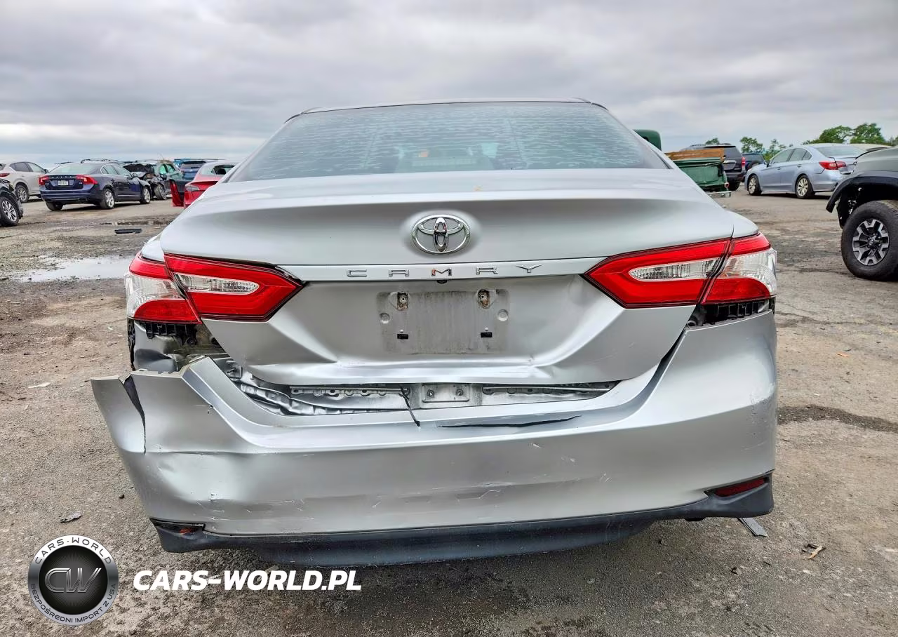 2018 Toyota Camry L VIN:4T1B11HK5JU546283 - 6