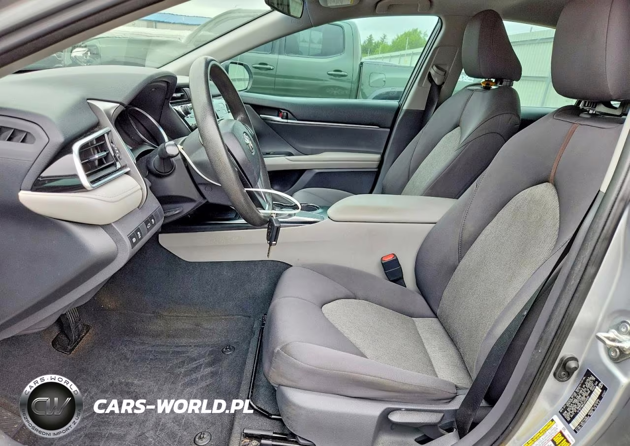 2018 Toyota Camry L VIN:4T1B11HK5JU546283 - 7