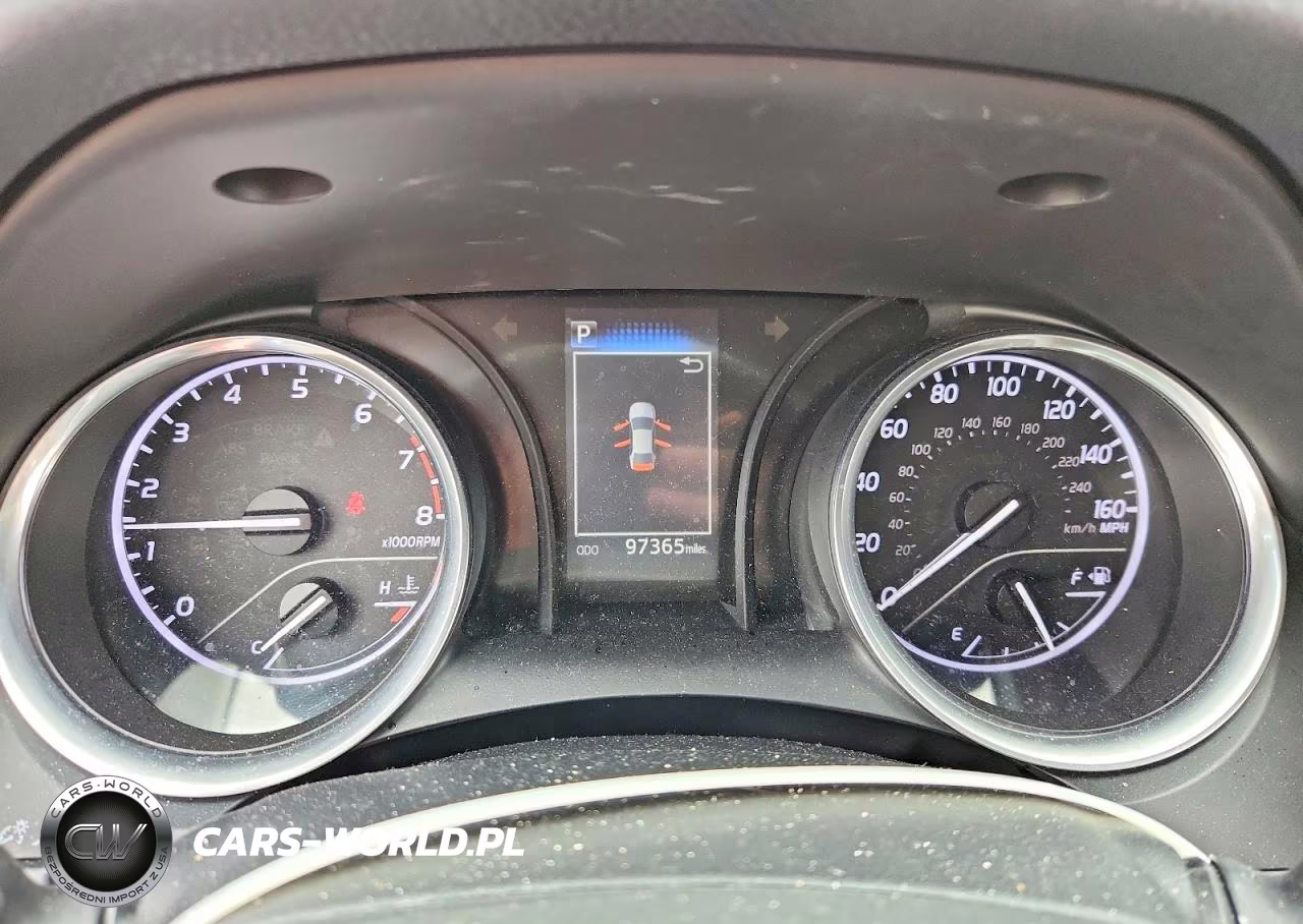2018 Toyota Camry L VIN:4T1B11HK5JU546283 - 9