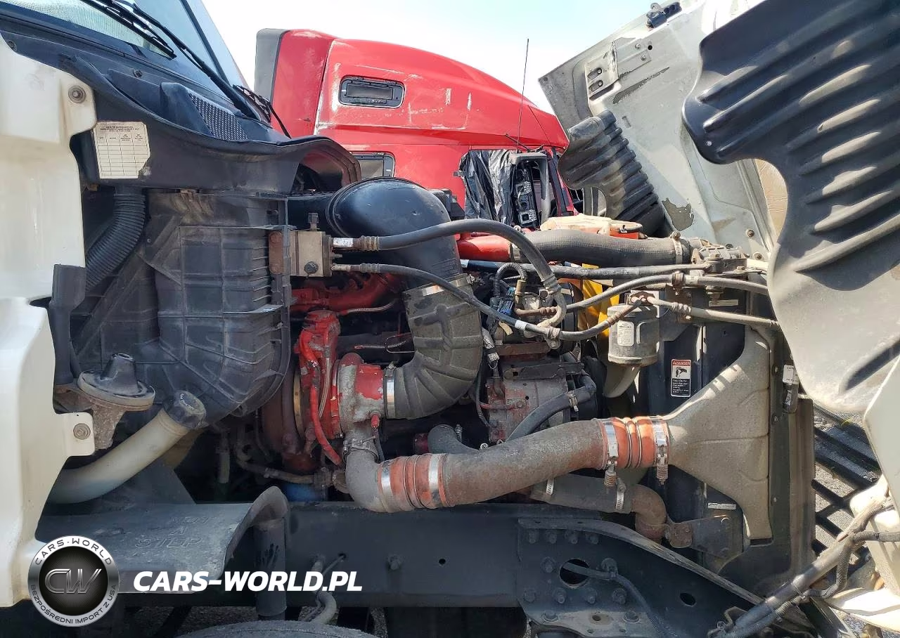 2016 Freightliner Cascadia 125 VIN:3AKJGLBGXGSHG3174 - 11