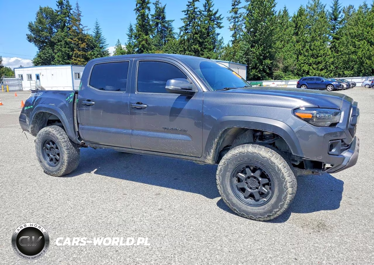 2018 Toyota Tacoma Trd Off-Road VIN:3TMCZ5AN7JM145237 - 4