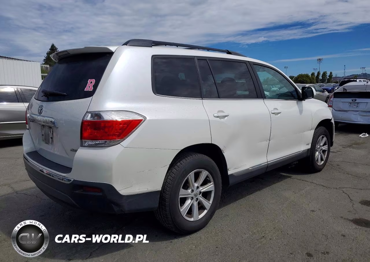 2013 Toyota Highlander Se VIN:5TDBK3EH7DS271756 - 3
