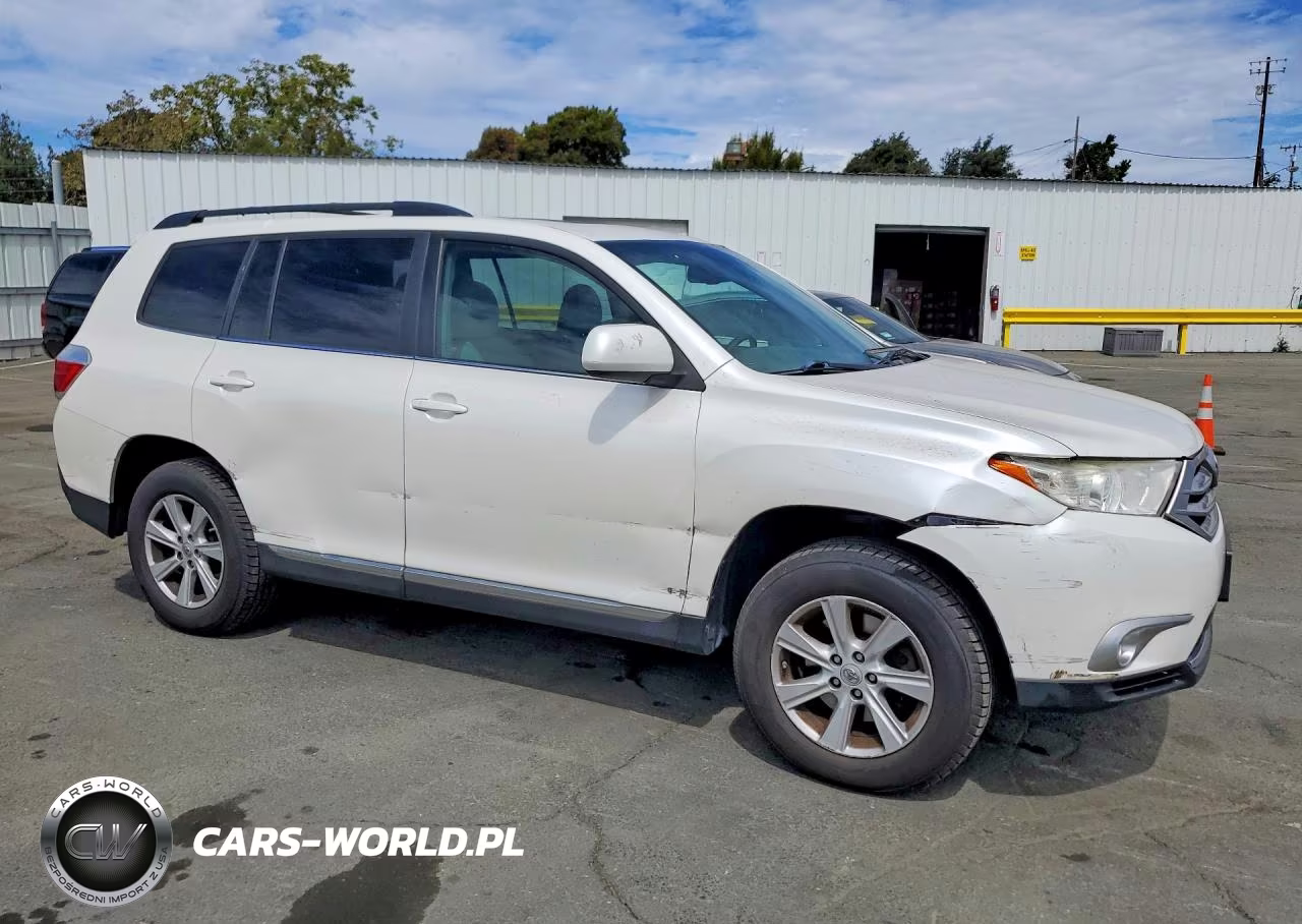 2013 Toyota Highlander Se VIN:5TDBK3EH7DS271756 - 4