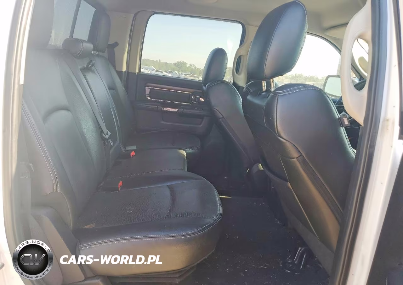 2015 Ram 1500 VIN:1C6RR7NT7FS603234 - 10
