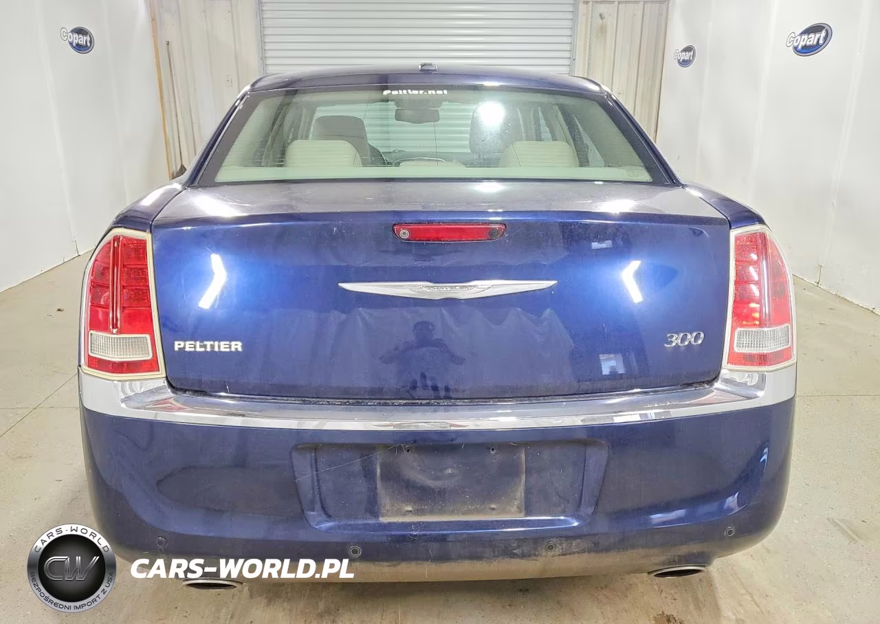 2014 Chrysler 300 VIN:2C3CCAAG8EH200881 - 6
