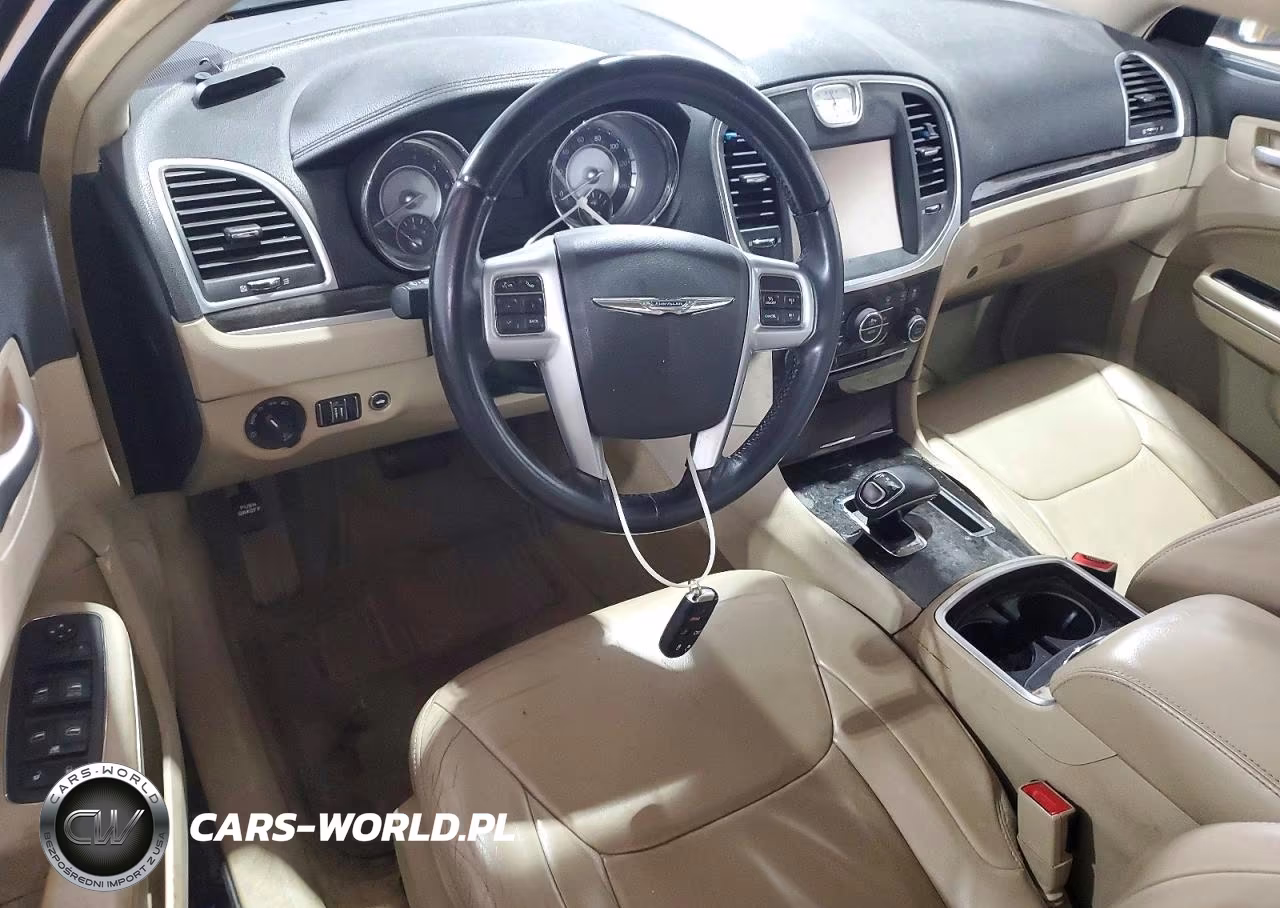 2014 Chrysler 300 VIN:2C3CCAAG8EH200881 - 8