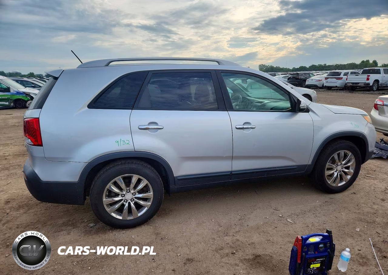 2011 Kia Sorento Ex VIN:5XYKU4A20BG036580 - 3