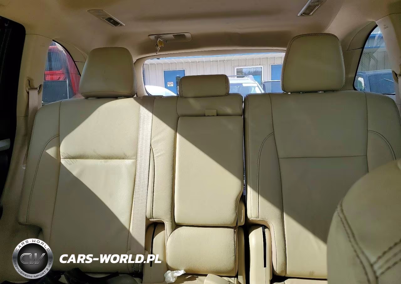 2018 Toyota Highlander Xle VIN:5TDJZRFH4JS486032 - 10
