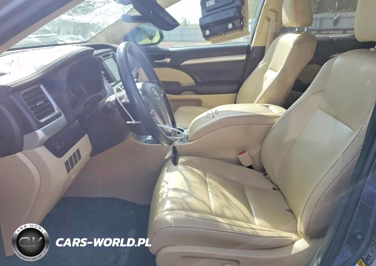 2018 Toyota Highlander Xle VIN:5TDJZRFH4JS486032 - 7