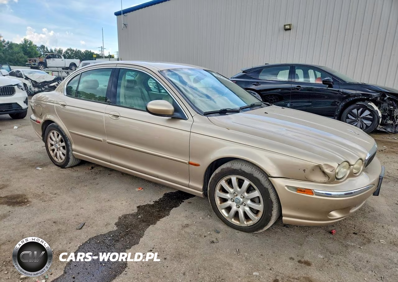 2003 Jaguar X-Type 2.5 VIN:SAJEA51D13XD20560 - 4