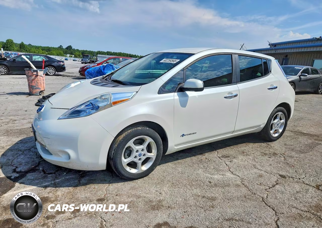2013 Nissan Leaf S