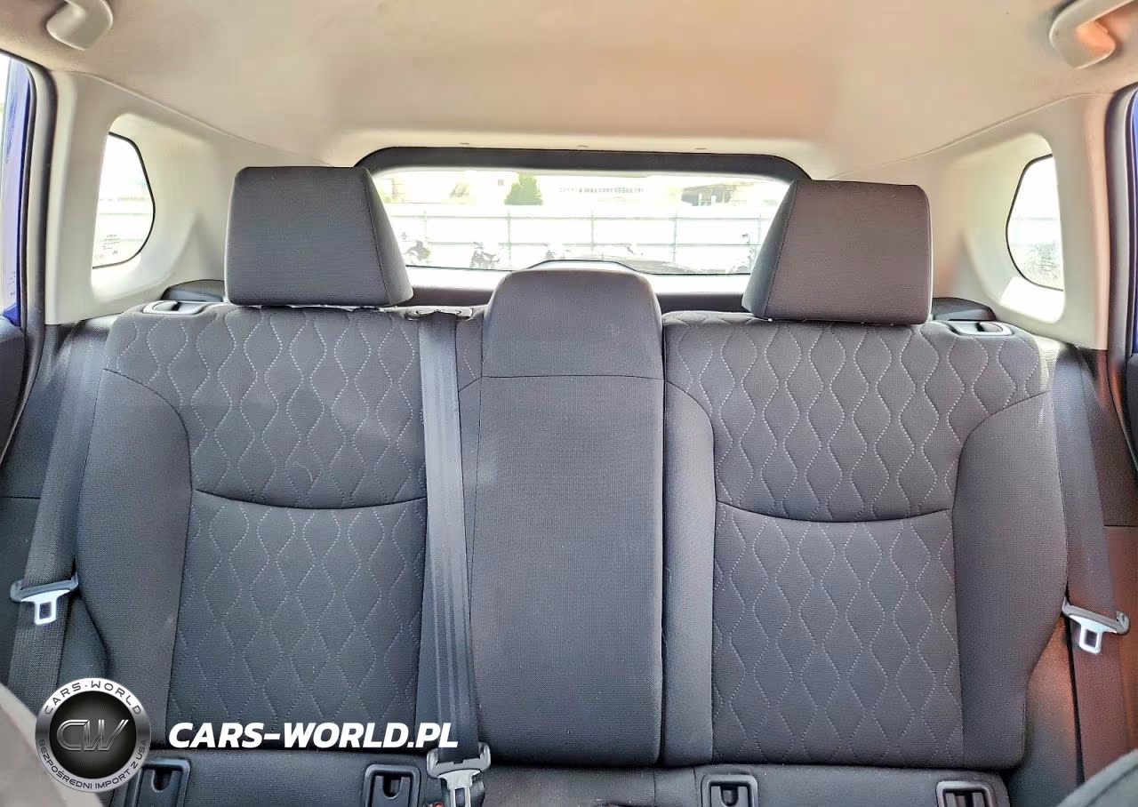 2022 Toyota Corolla Cross Le VIN:7MUCAAAG3NV014030 - 10