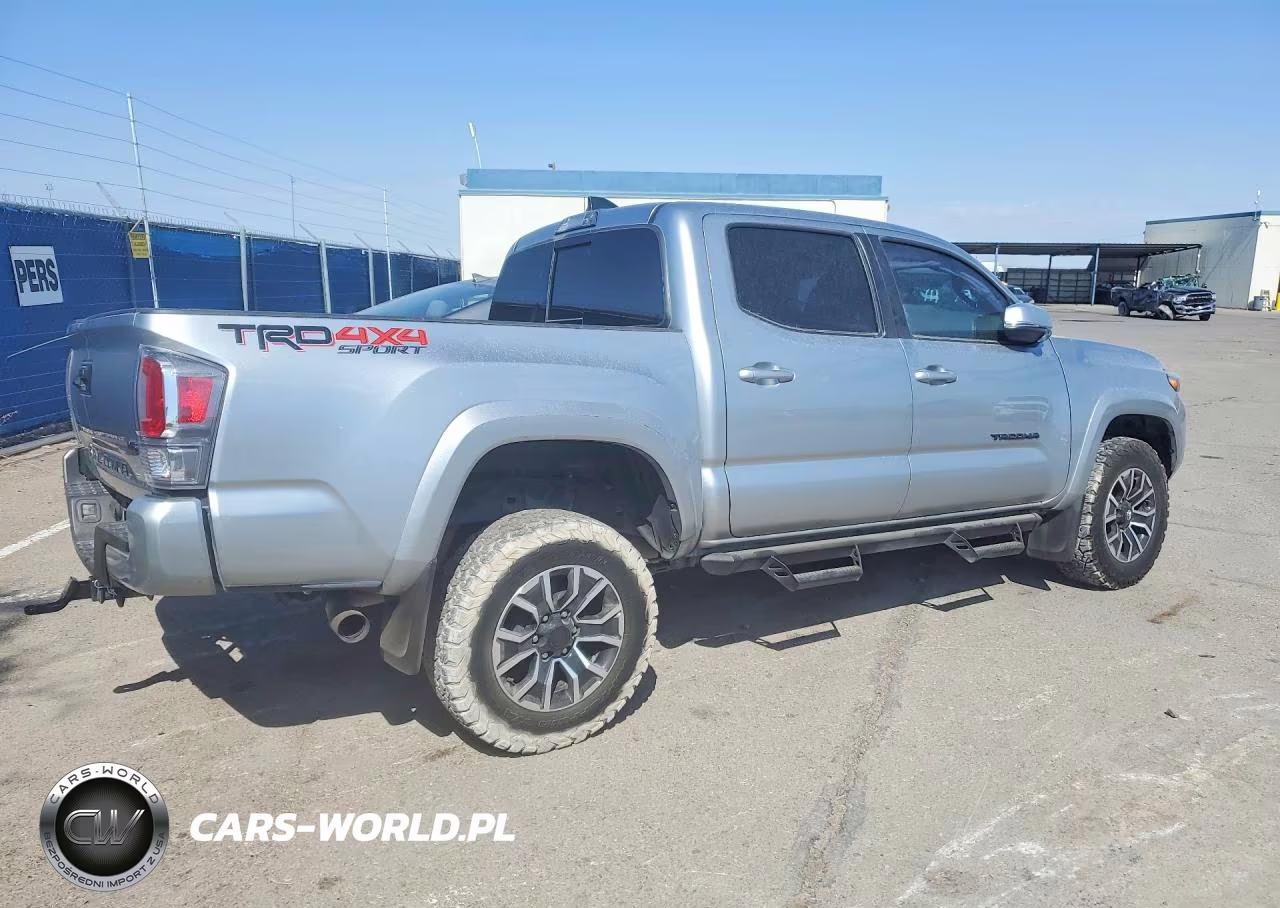 2023 Toyota Tacoma Trd Sport VIN:3TMCZ5ANXPM555426 - 3
