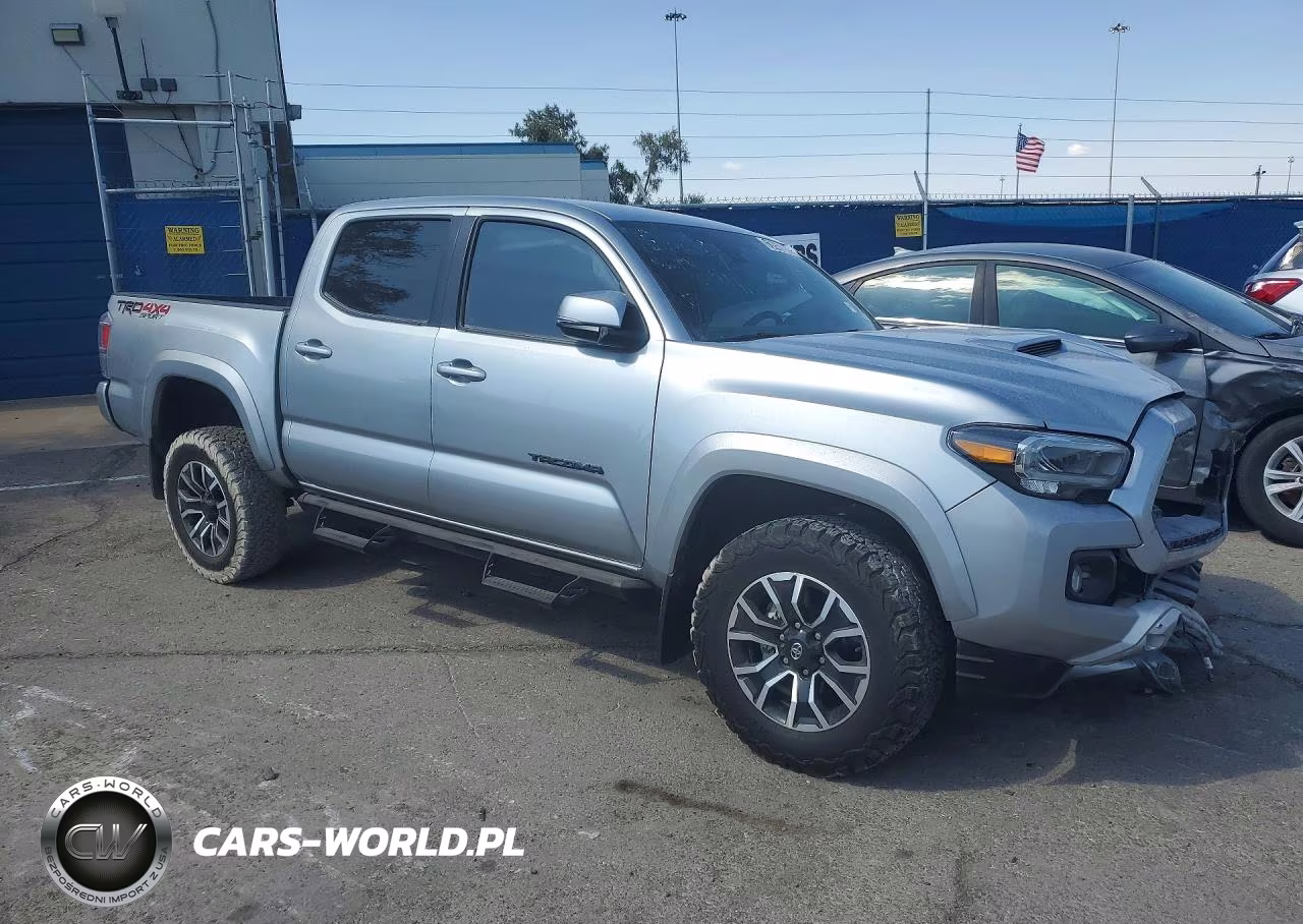 2023 Toyota Tacoma Trd Sport VIN:3TMCZ5ANXPM555426 - 4