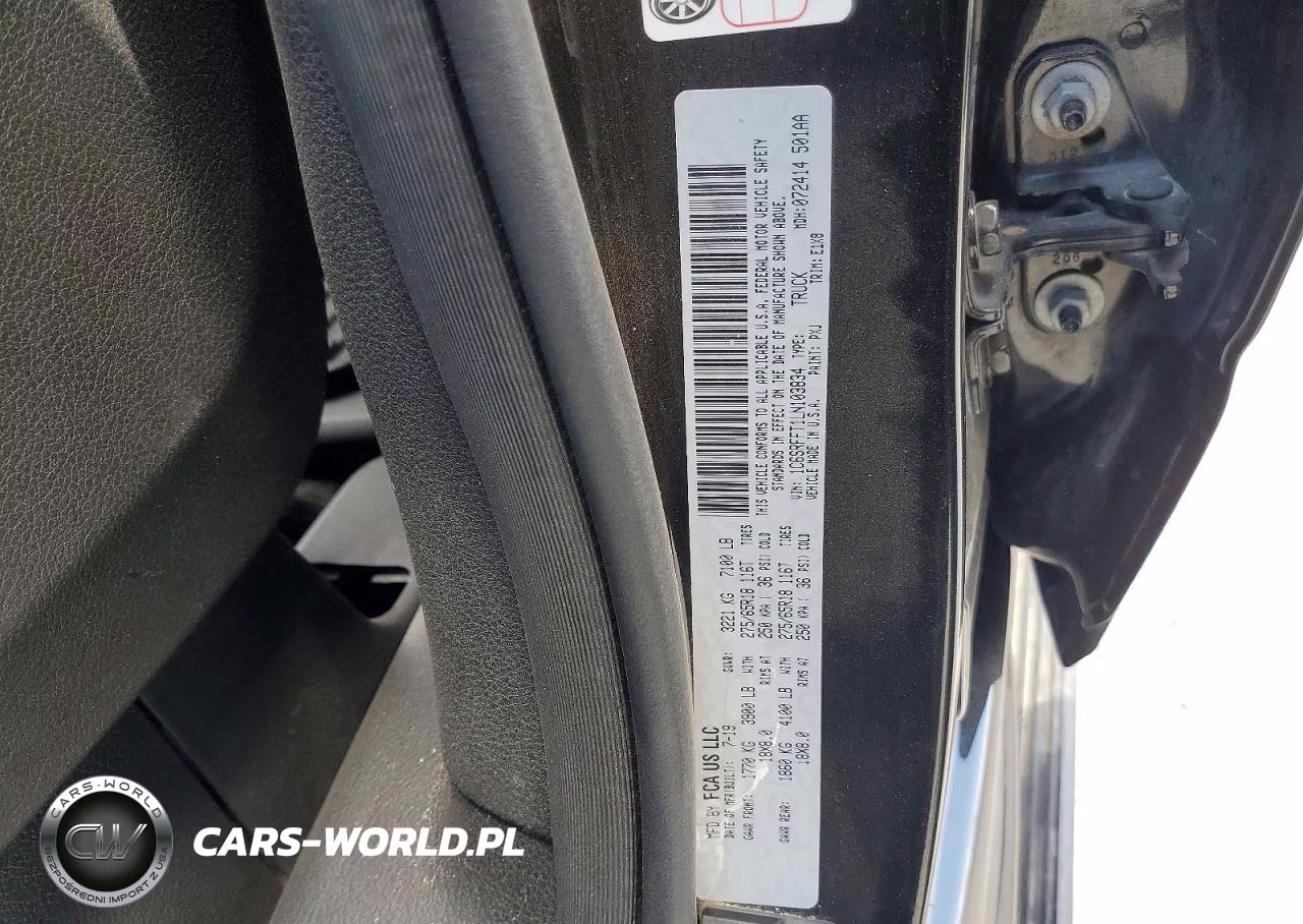 2020 Ram 1500 VIN:1C6SRFFT1LN103834 - 12