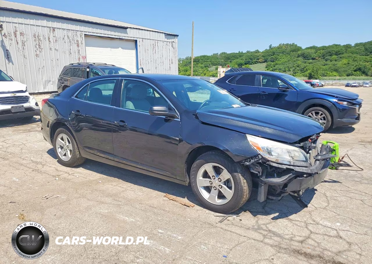 2014 Chevrolet Malibu Ls VIN:1G11B5SL5EF219052 - 4