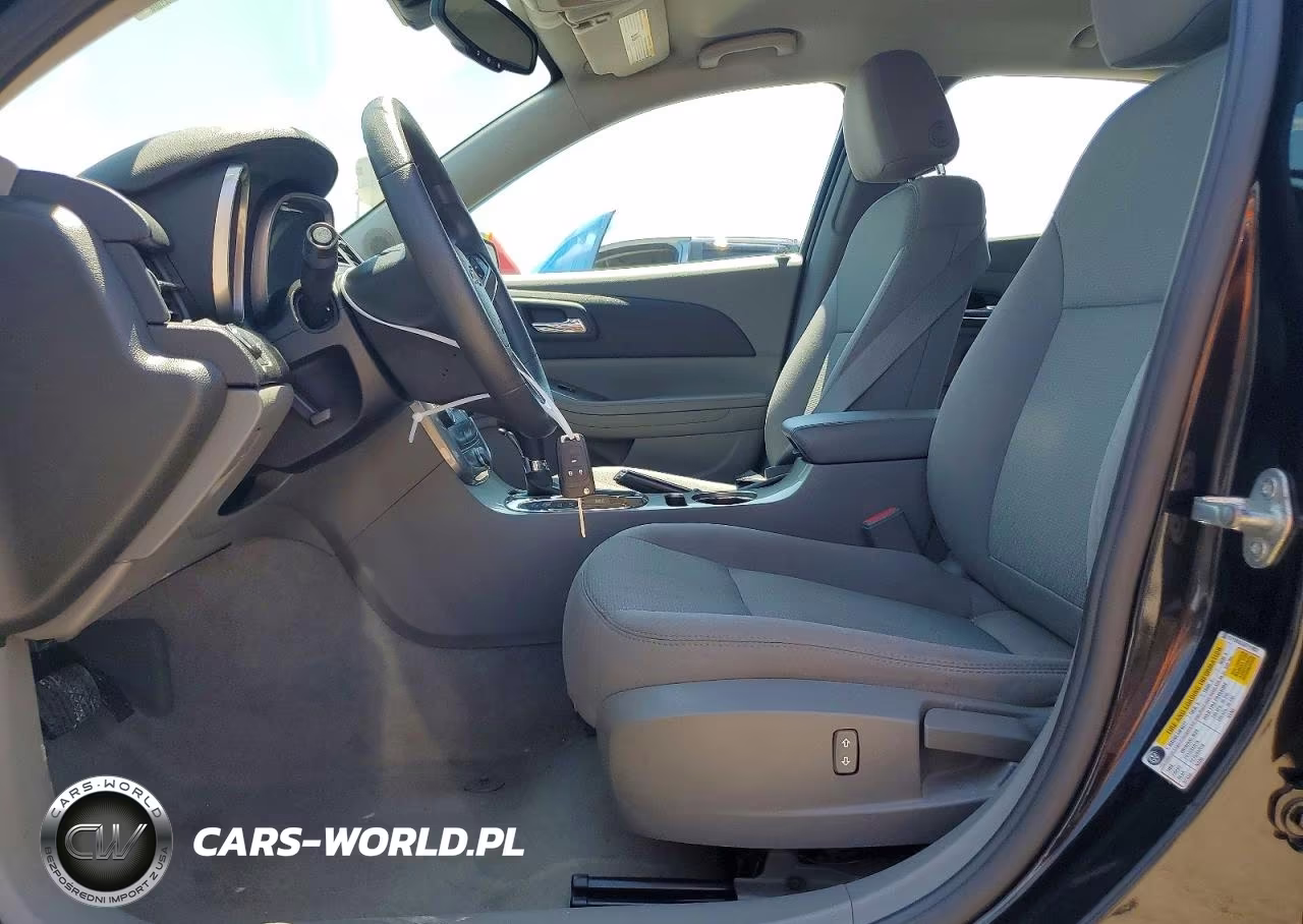 2014 Chevrolet Malibu Ls VIN:1G11B5SL5EF219052 - 7