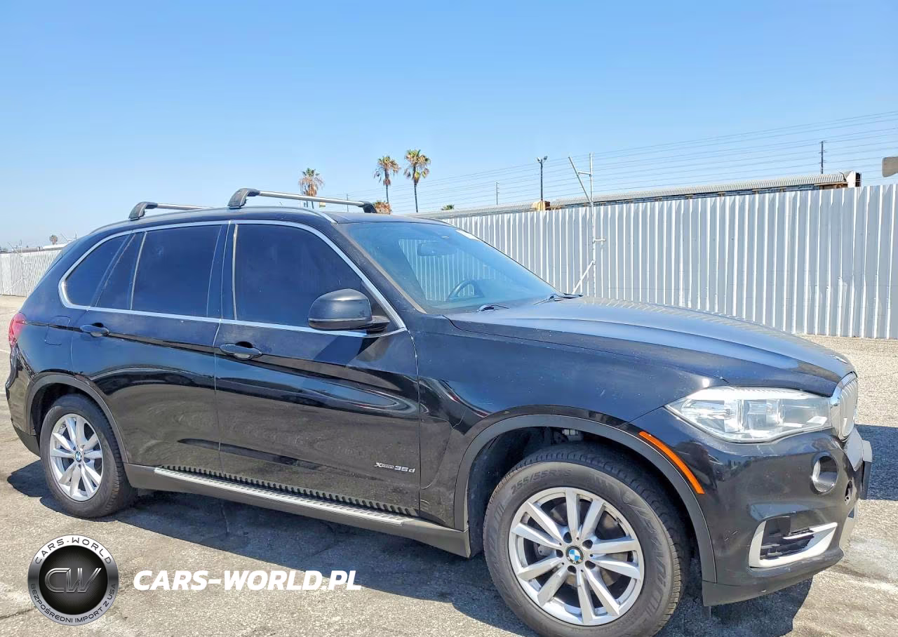 2018 BMW X5 xDrive35D VIN:5UXKS4C58J0Y18349 - 4