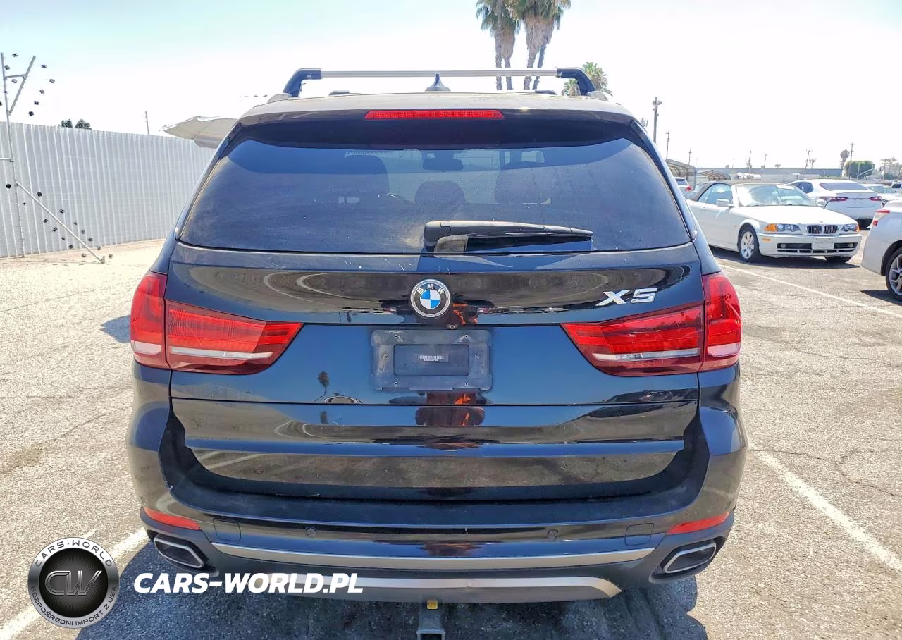 2018 BMW X5 xDrive35D VIN:5UXKS4C58J0Y18349 - 6