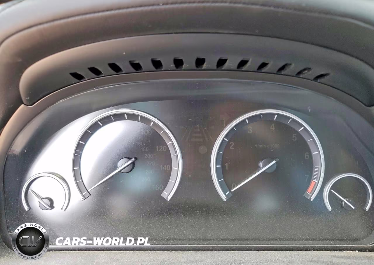 2013 BMW 750 Li VIN:WBAYE8C55DD133780 - 9