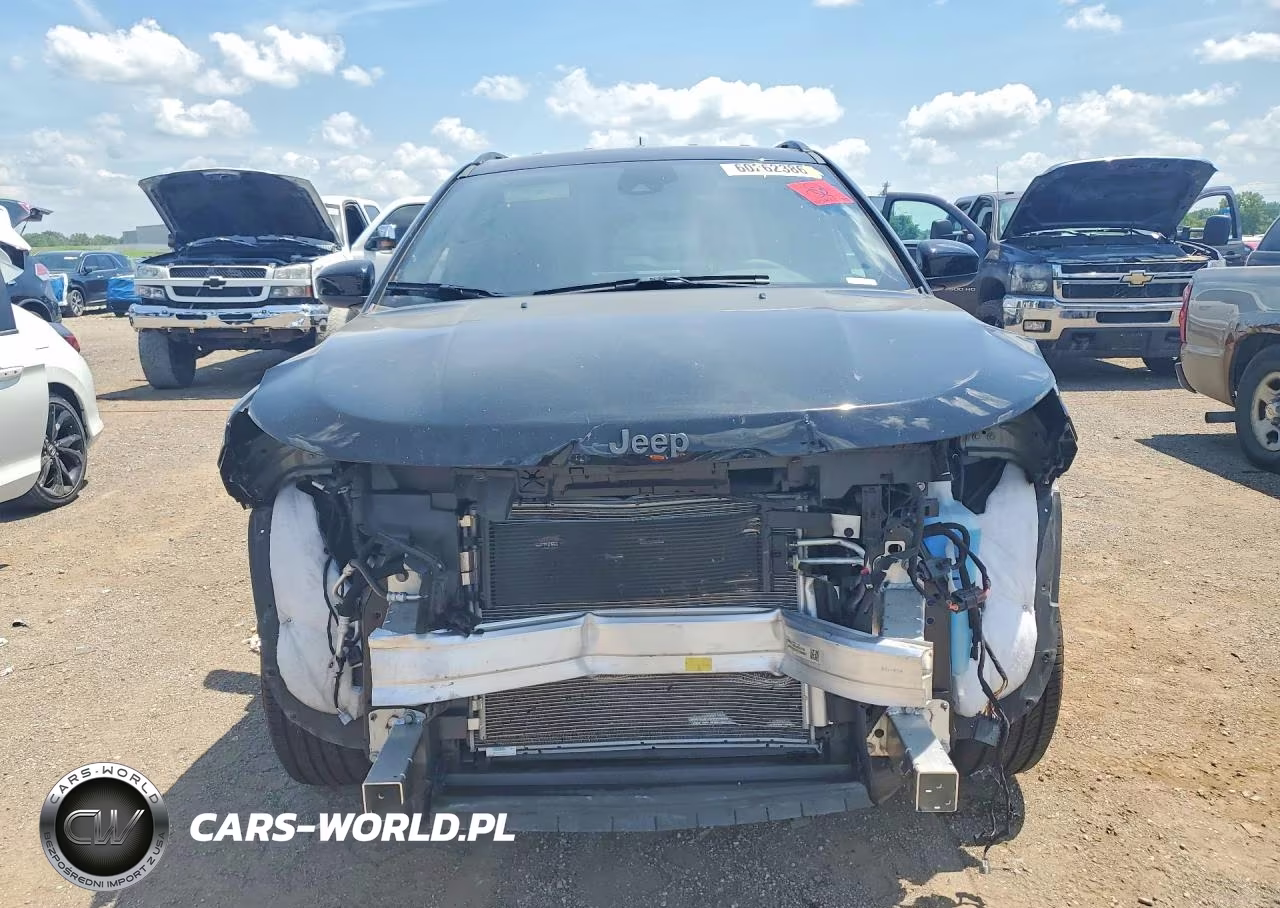 2026 Jeep Compass Latitude VIN:3C4NJDBN2TT159807 - 5