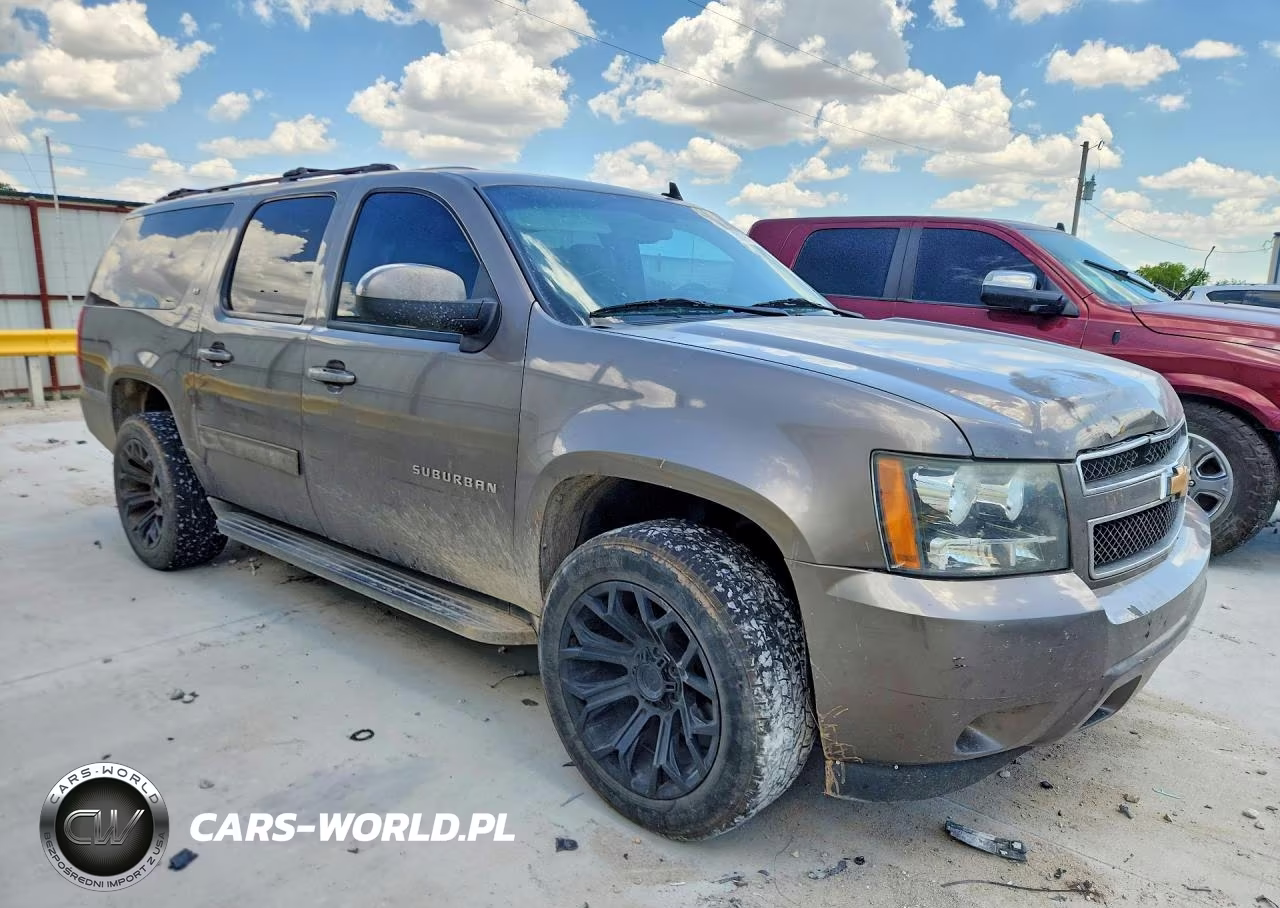 2012 Chevrolet Suburban C1500 Lt VIN:1GNSCJE01CR175735 - 4