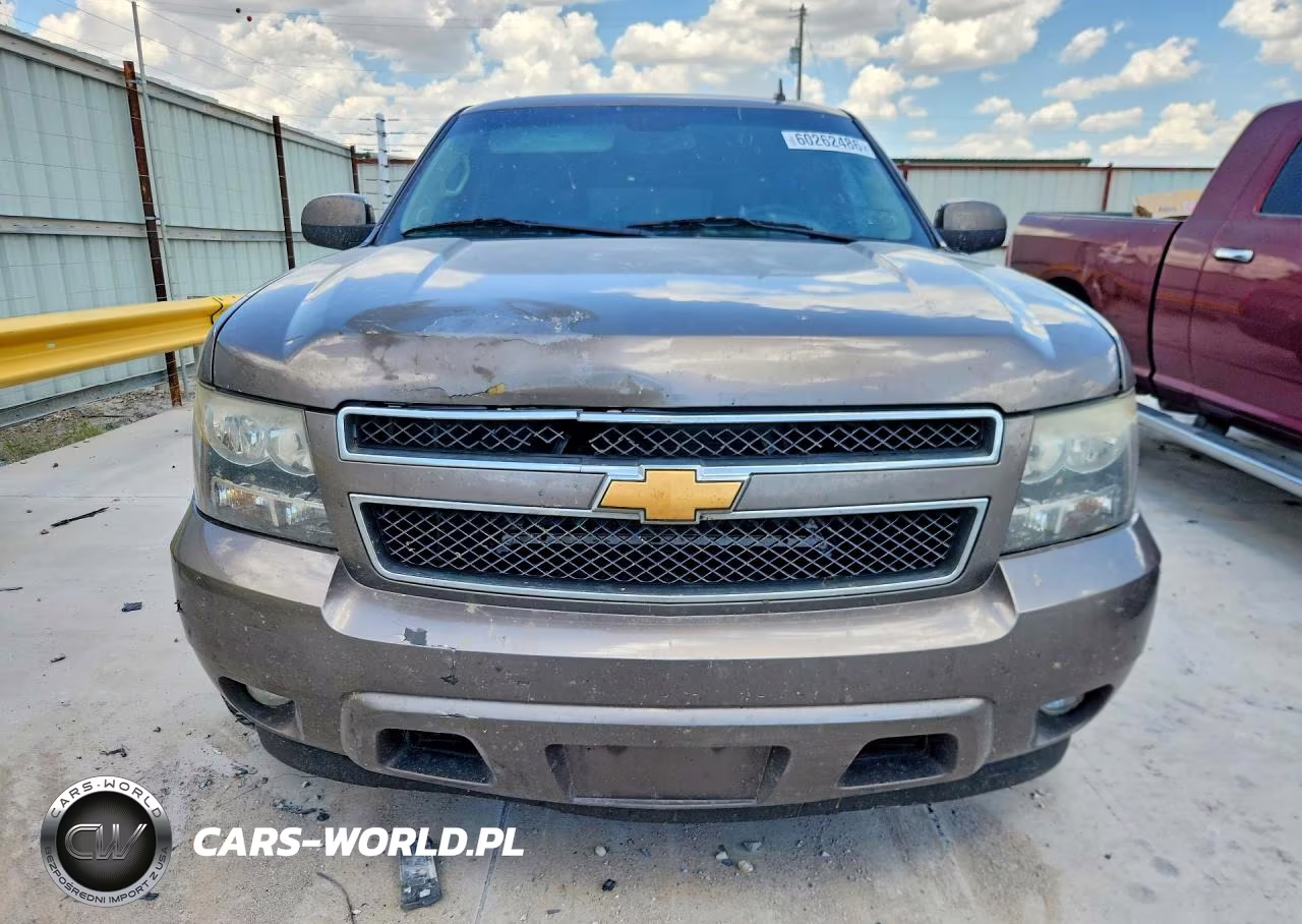 2012 Chevrolet Suburban C1500 Lt VIN:1GNSCJE01CR175735 - 5
