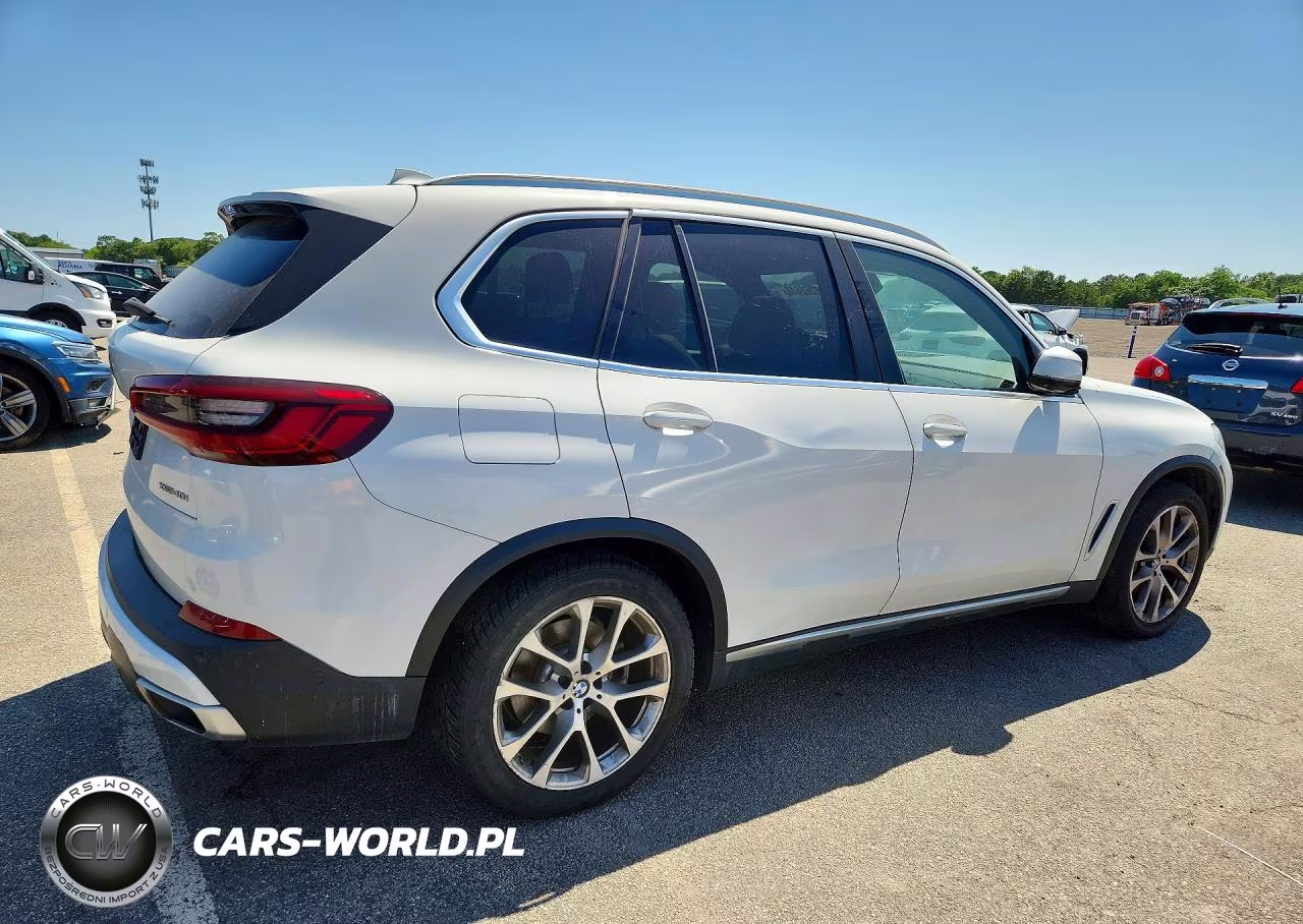 2019 BMW X5 xDrive40I VIN:5UXCR6C5XKLL25266 - 3