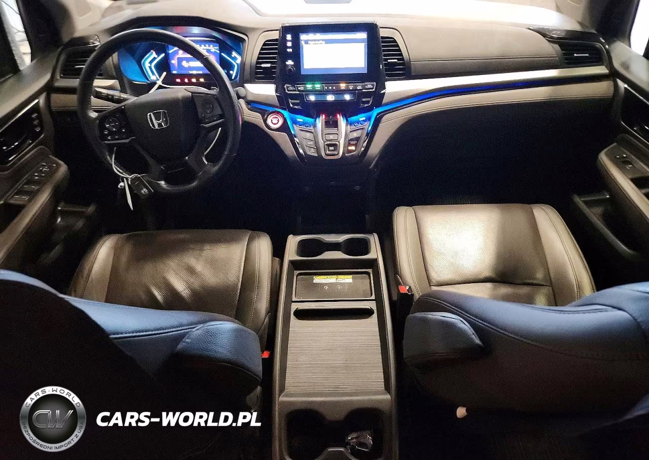 2018 Honda Odyssey Elite VIN:5FNRL6H99JB062570 - 8