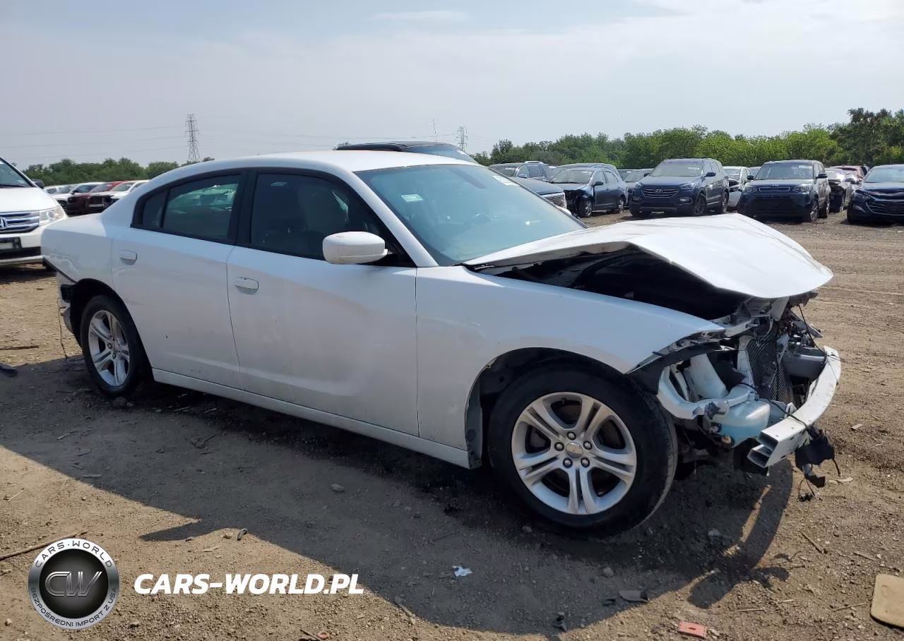 2020 Dodge Charger Sxt VIN:2C3CDXBG7LH111184 - 4