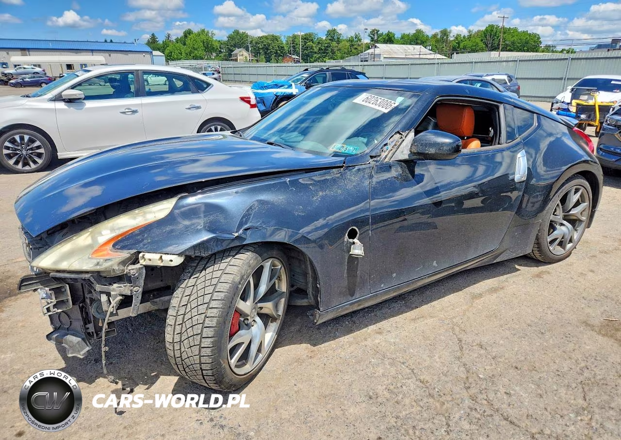 2013 Nissan 370Z Base-Touring-Nismo