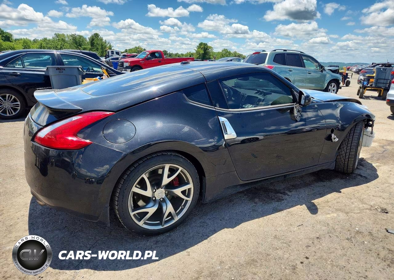 2013 Nissan 370Z Base-Touring-Nismo VIN:JN1AZ4EH3DM880922 - 3