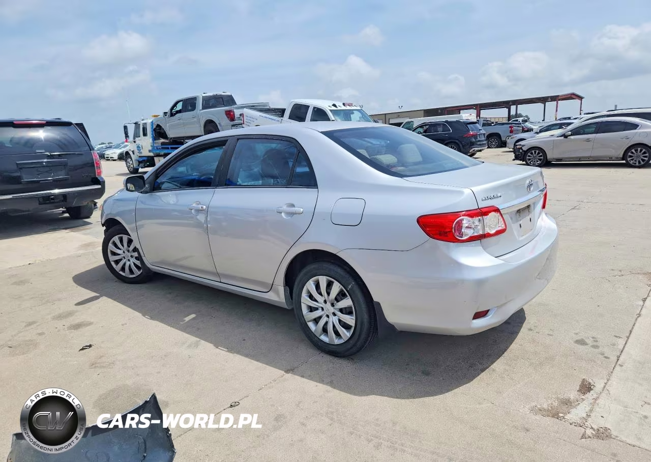 2012 Toyota Corolla Le VIN:2T1BU4EE7CC872386 - 2