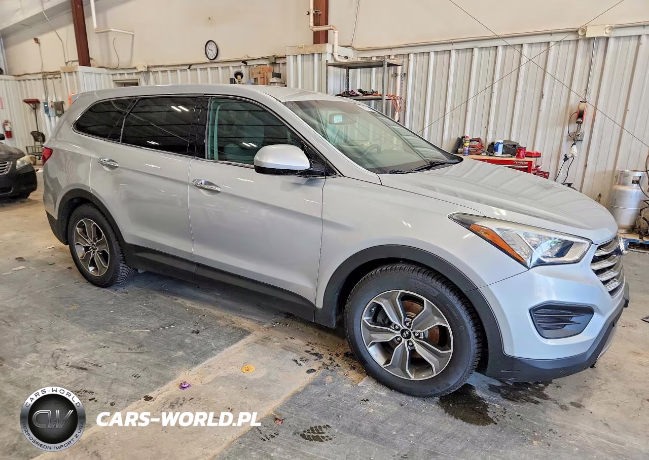 2013 Hyundai Santa Fe Gls VIN:KM8SMDHF7DU008619 - 4