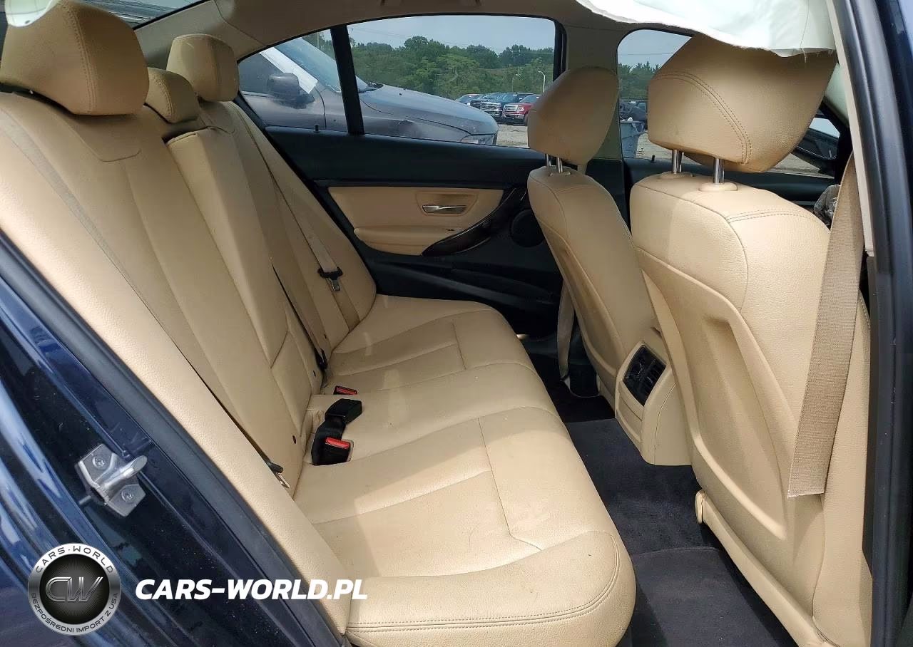 2017 BMW 320 I VIN:WBA8E1G34HNU15926 - 10