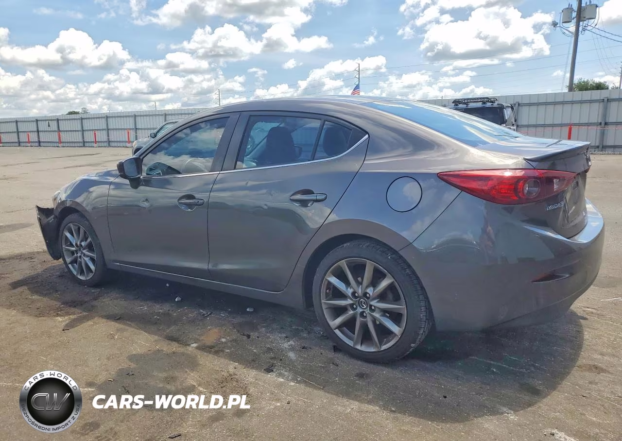 2018 Mazda 3 Touring VIN:3MZBN1V35JM197259 - 2
