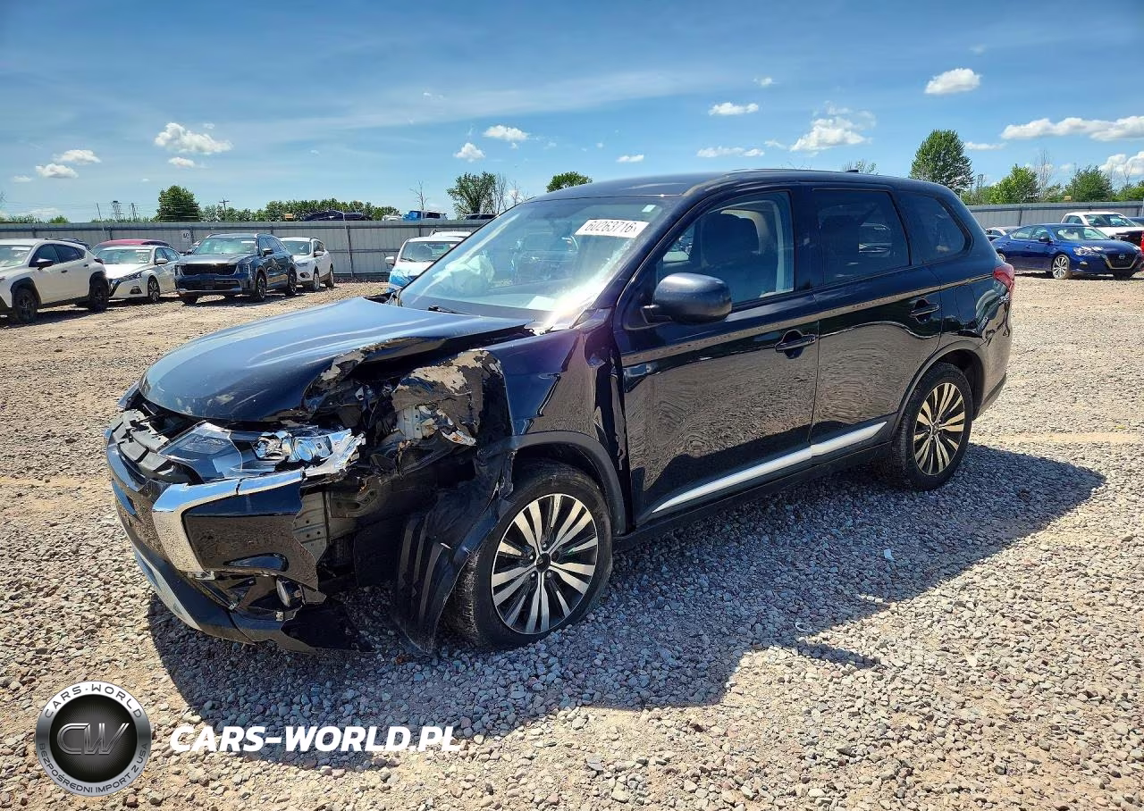 2019 Mitsubishi Outlander Se – zdjęcie 1 z 13