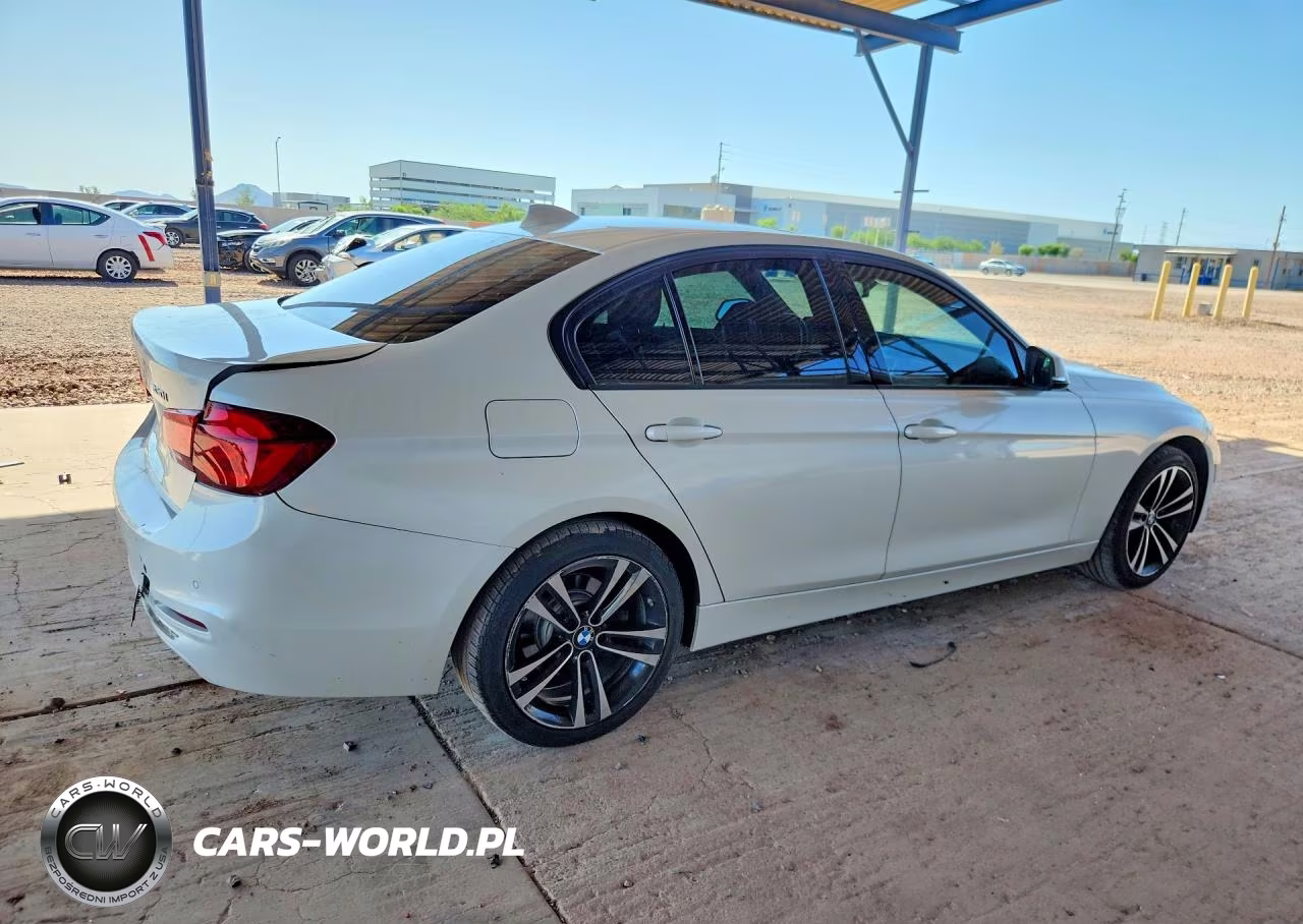 2018 BMW 330 Xi VIN:WBA8D9G5XJNU66694 - 3