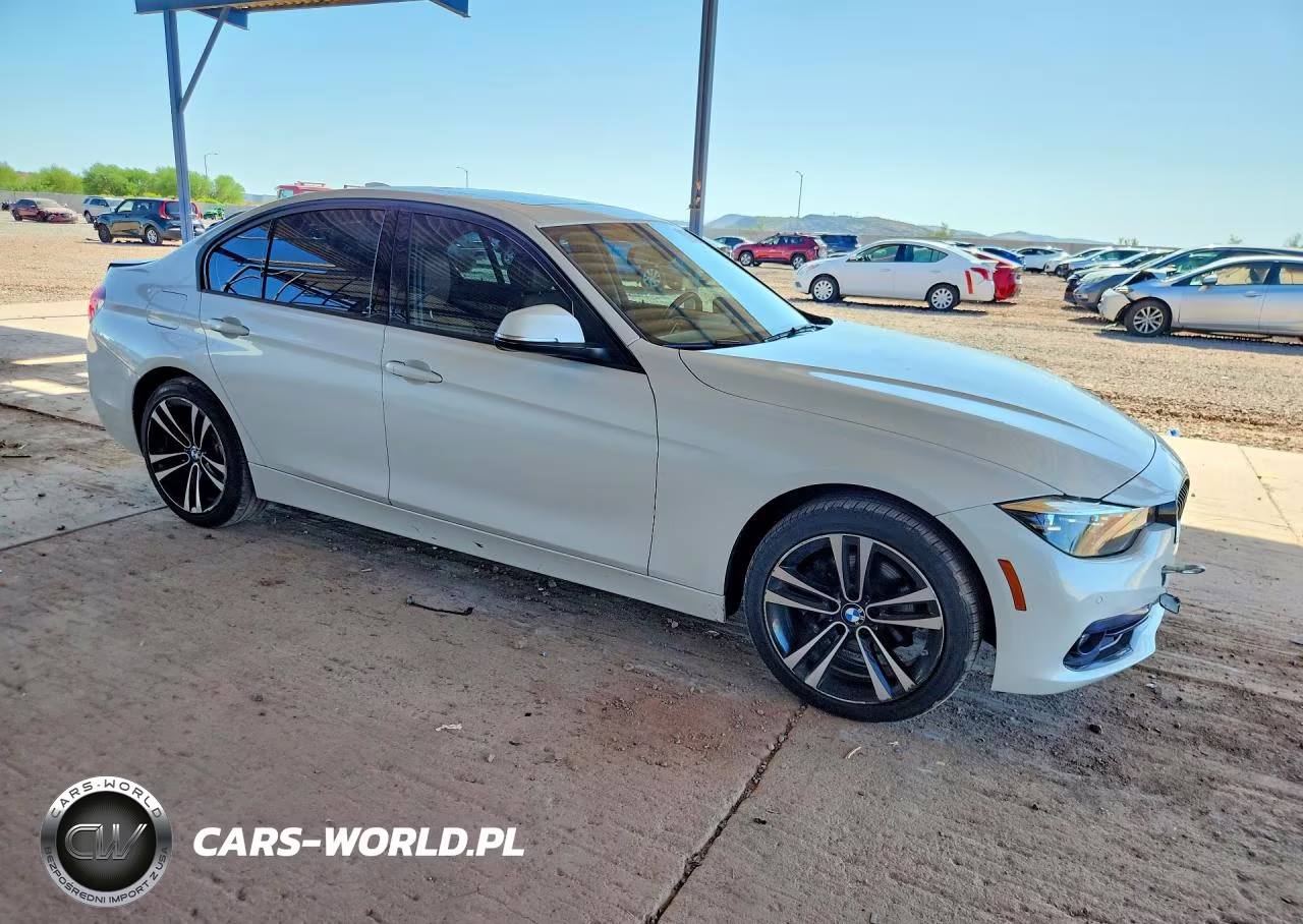 2018 BMW 330 Xi VIN:WBA8D9G5XJNU66694 - 4
