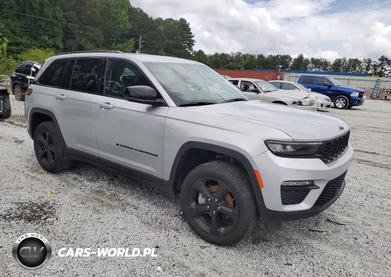 2023 Jeep Grand Cherokee Limited VIN:1C4RJHBG4PC666672 - 4