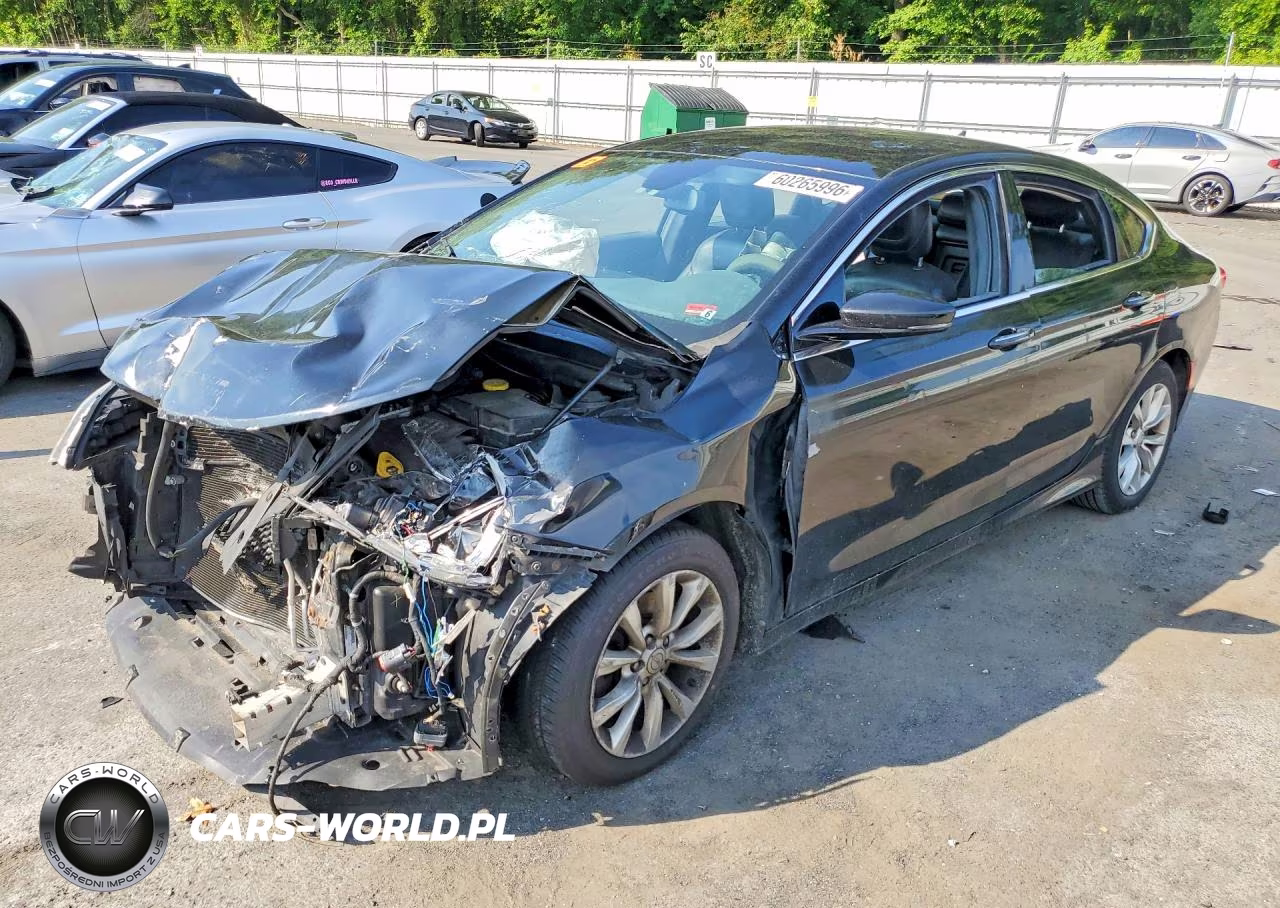 2015 Chrysler 200 C – zdjęcie 1 z 12