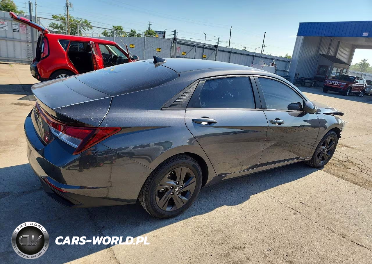 2021 Hyundai Elantra Sel VIN:5NPLM4AG7MH028570 - 3