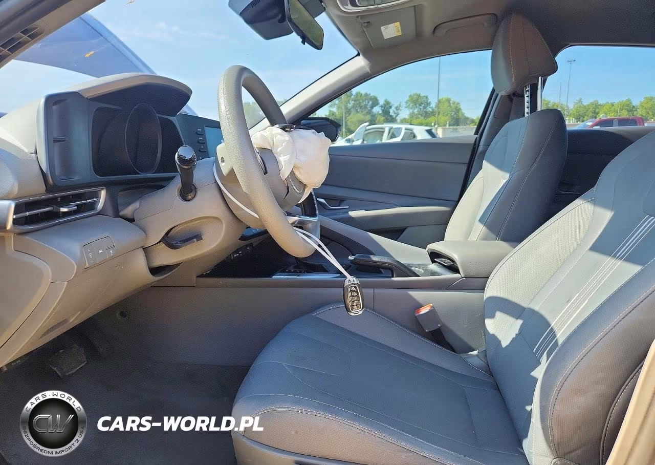 2021 Hyundai Elantra Sel VIN:5NPLM4AG7MH028570 - 7