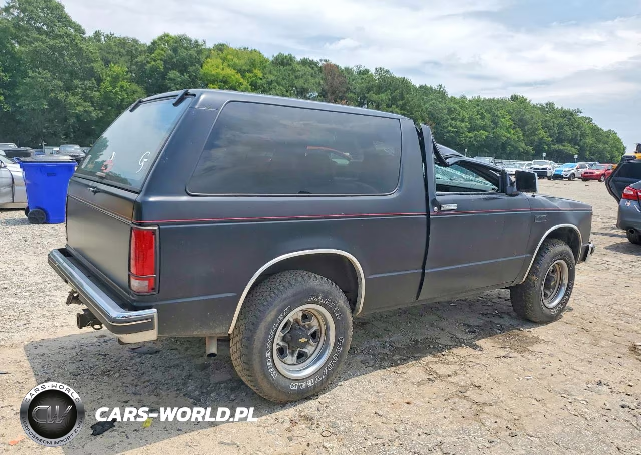 1988 Chevrolet Blazer S10 VIN:1GNCS18ZXJ8237265 - 3