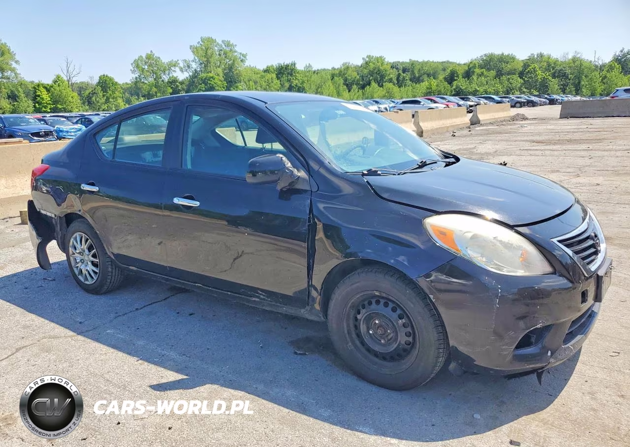 2012 Nissan Versa 1.6 S VIN:3N1CN7AP1CL826871 - 4