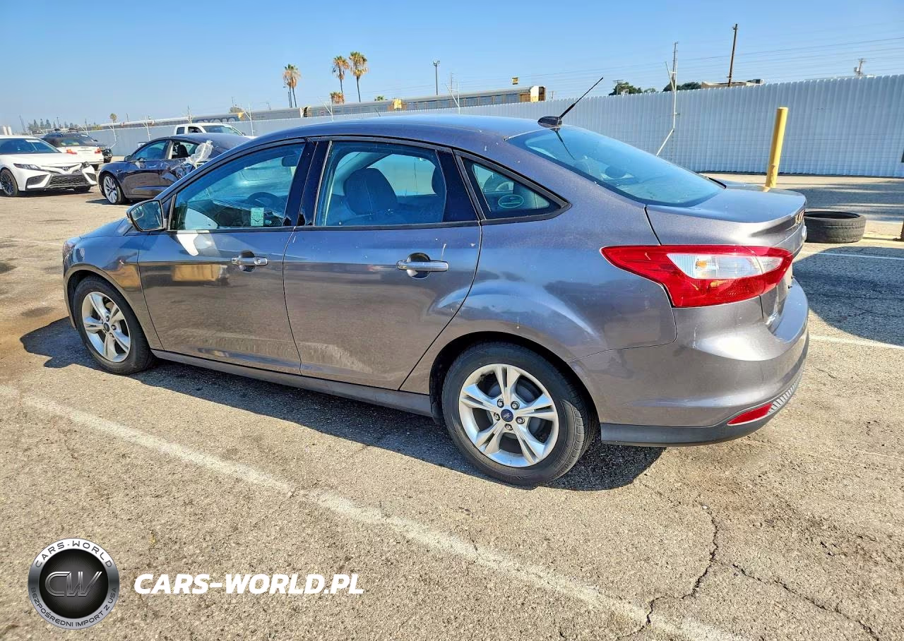 2014 Ford Focus Se VIN:1FADP3F26EL281725 - 2